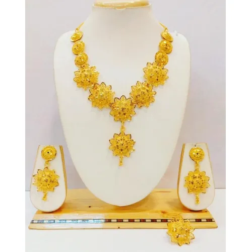 Neckless Set Gold 48