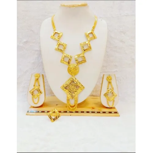 Neckless Set Gold 58