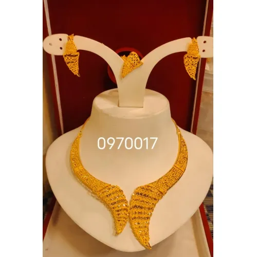 NECKLESS SET [GOLD] (4)