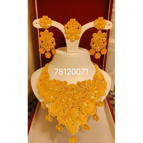 NECKLESS SET [GOLD] (3)